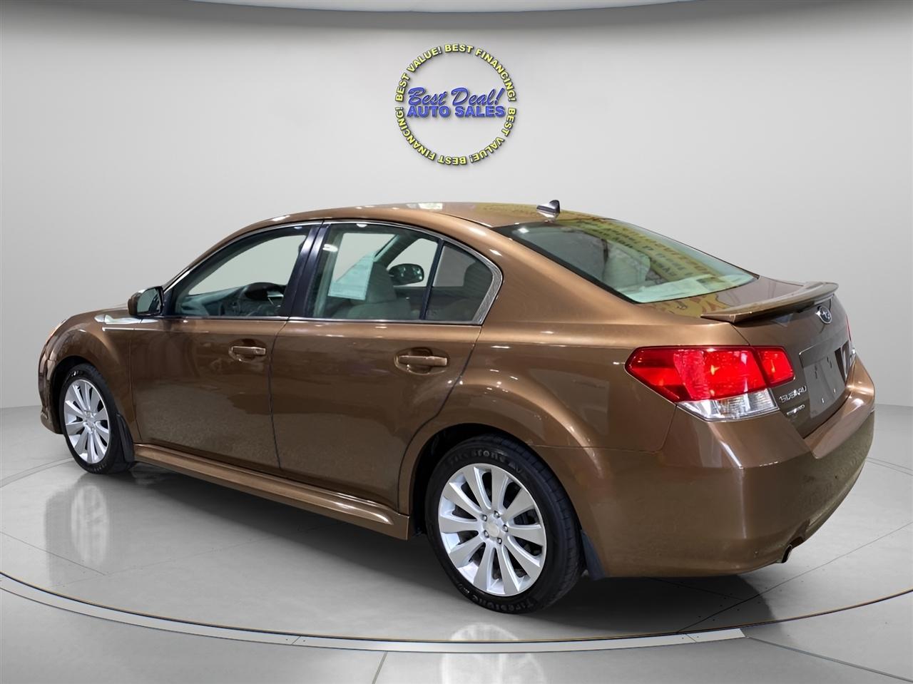 Subaru Legacy 2.5i Limited 2011