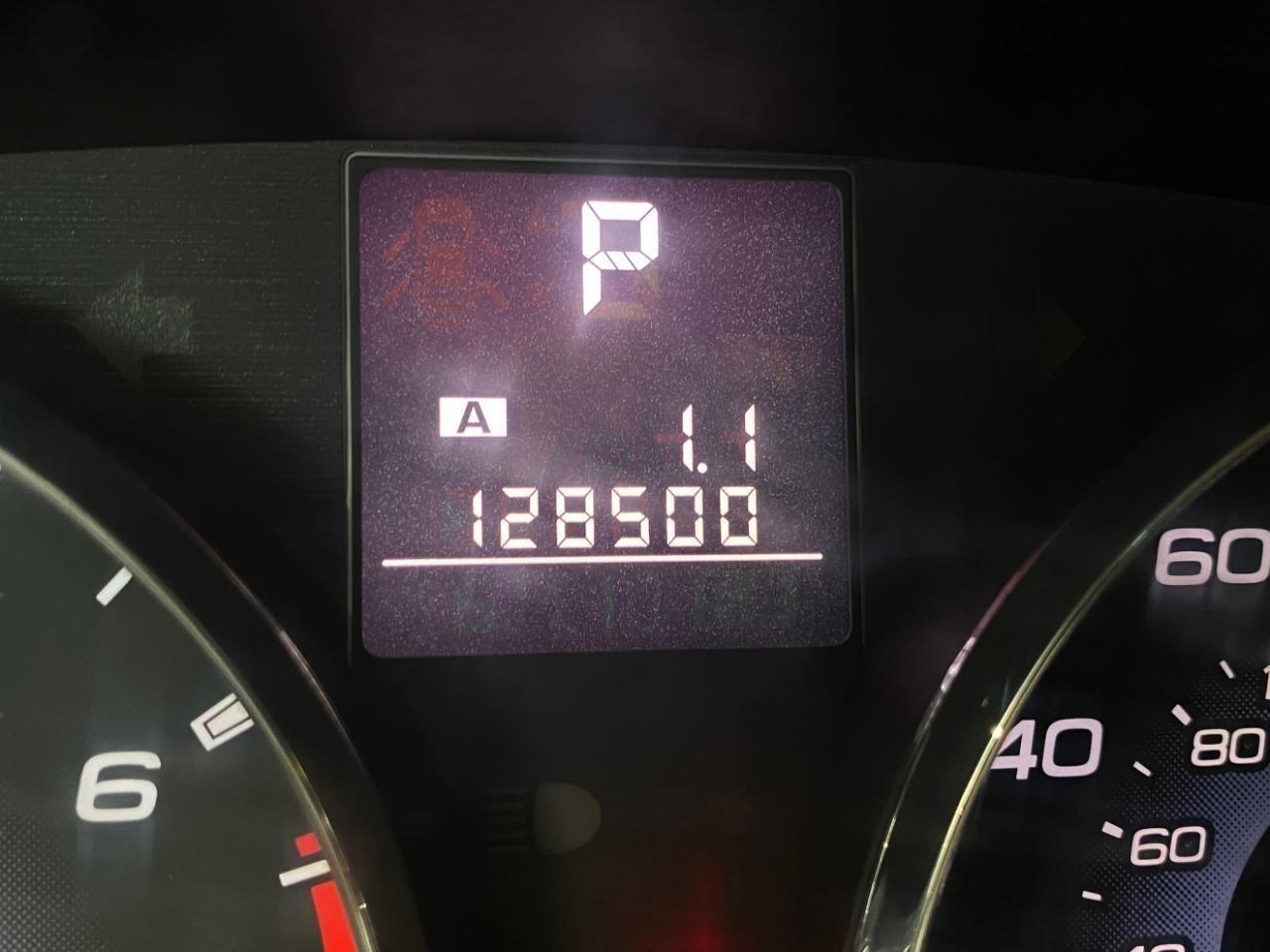 Subaru Legacy 2.5i Limited 2011