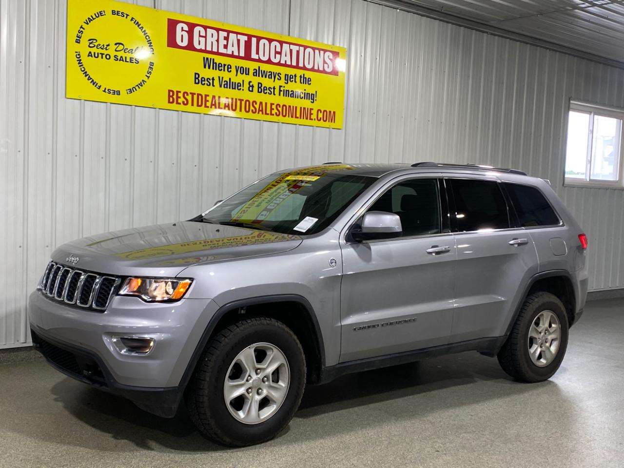 2017 Jeep Grand Cherokee Laredo 4WD