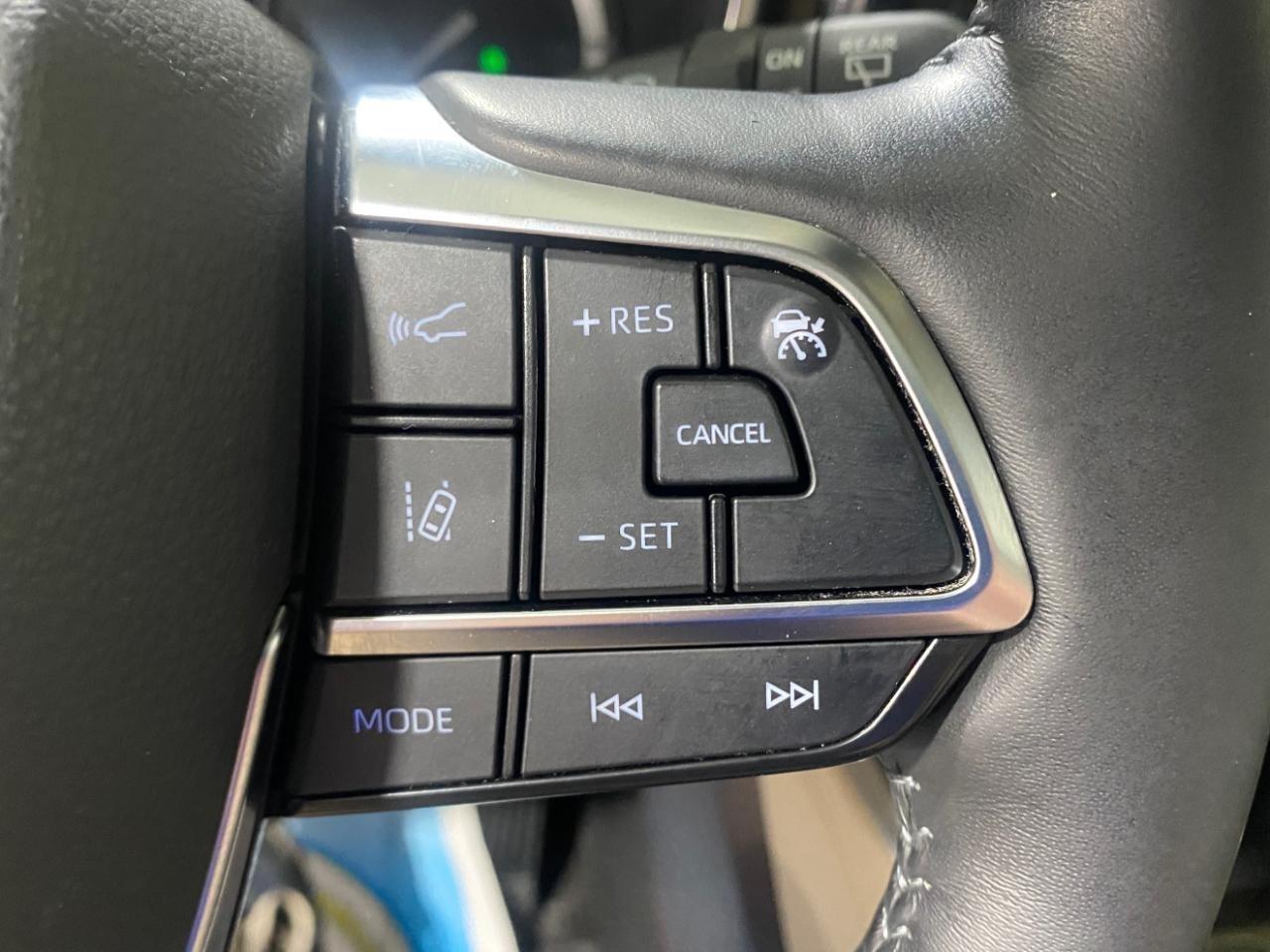 Toyota Highlander Limited AWD V6 2021