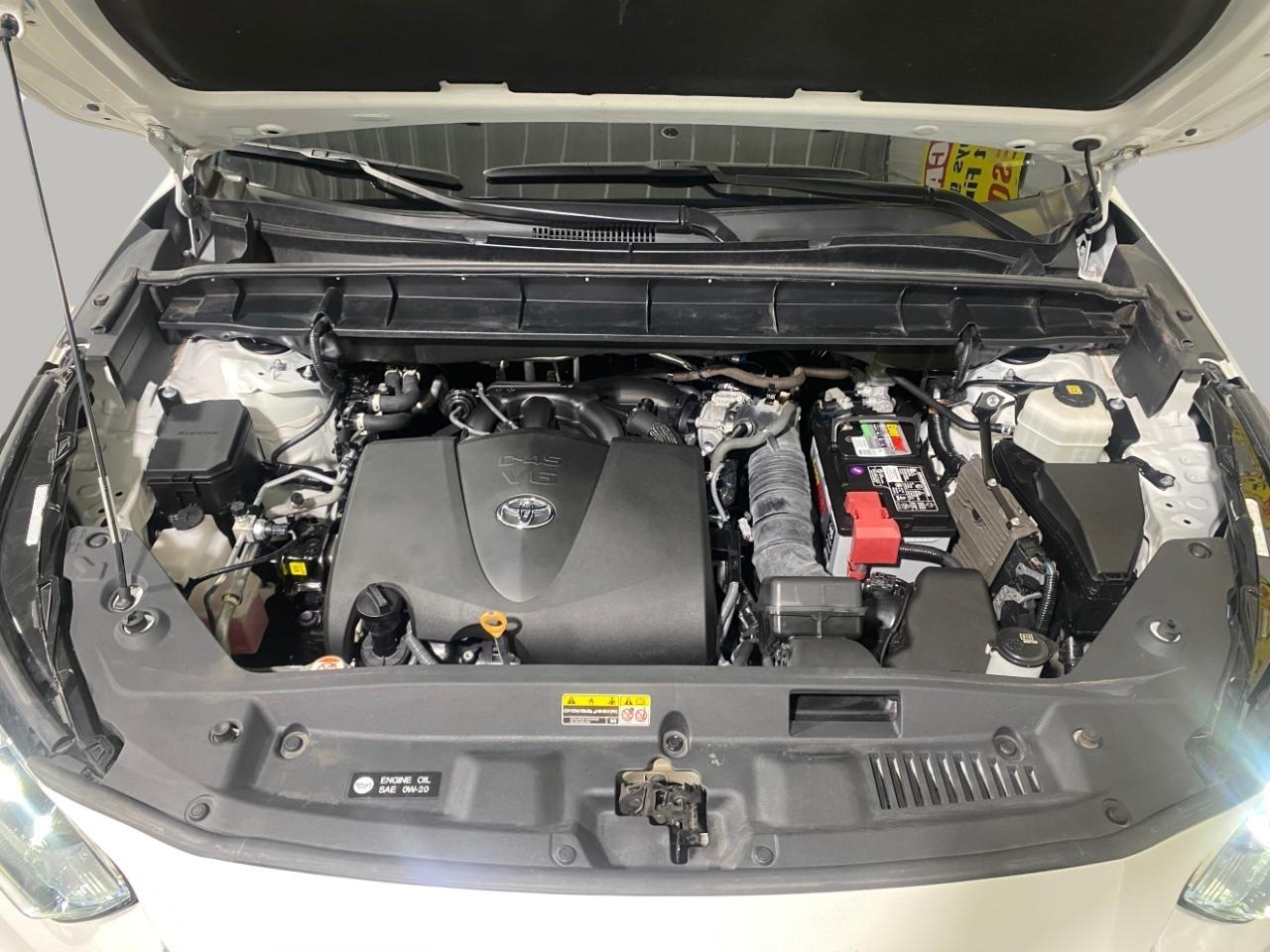 Toyota Highlander Limited AWD V6 2021