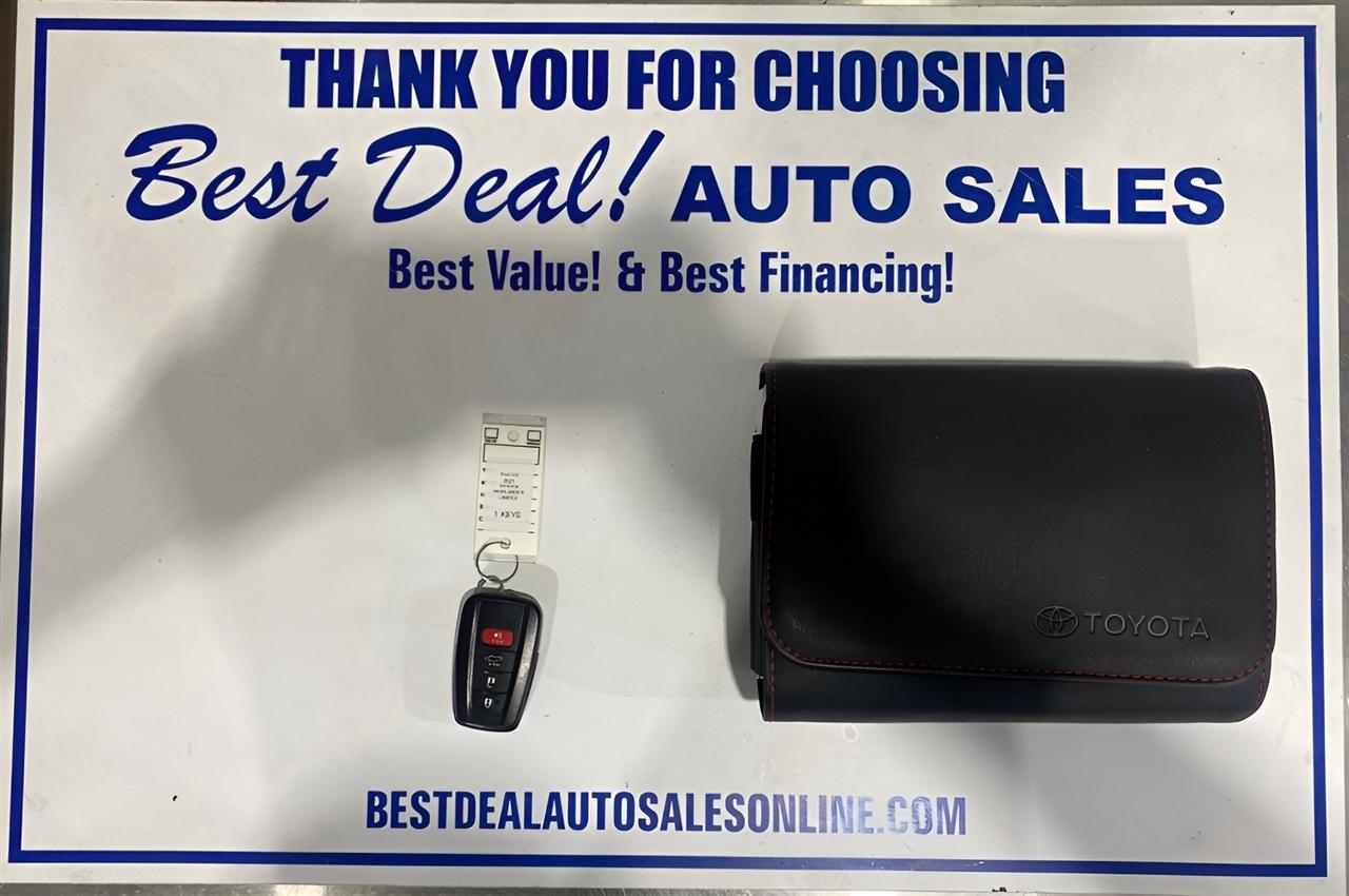 Toyota Highlander Limited AWD V6 2021