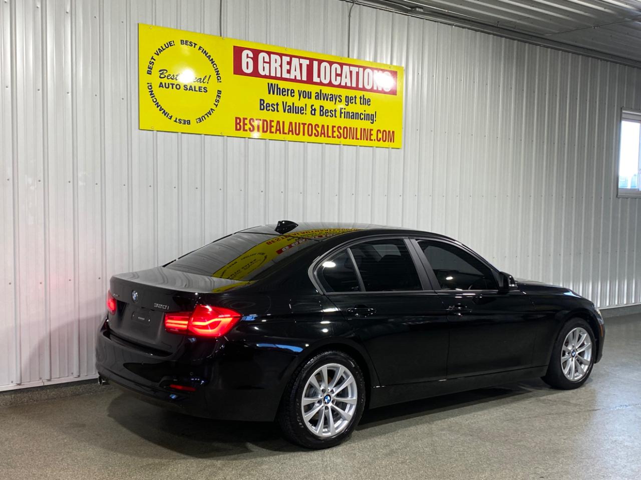 BMW 3-Series 320i xDrive Sedan 2018