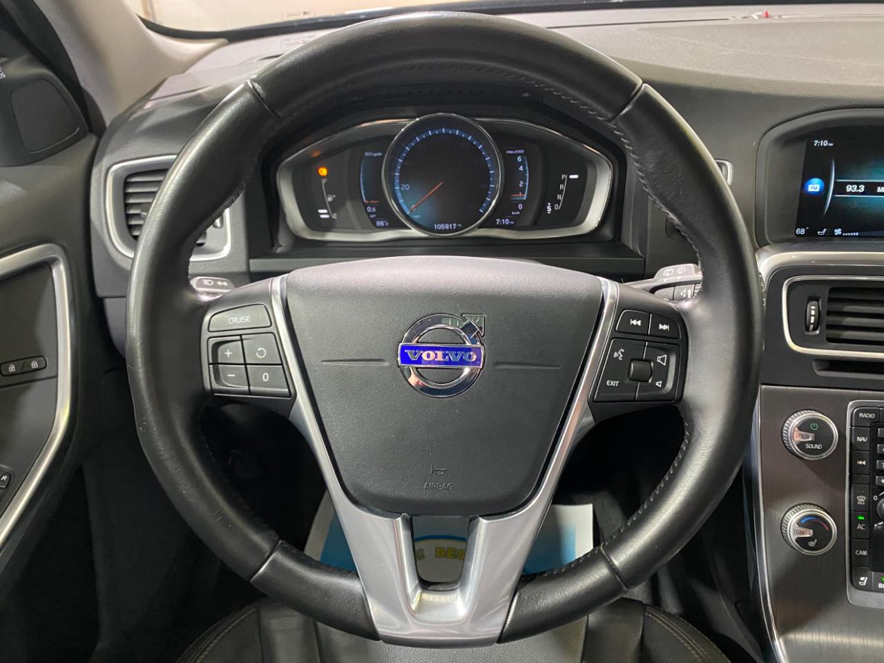 Volvo V60 Cross Country T5 2016