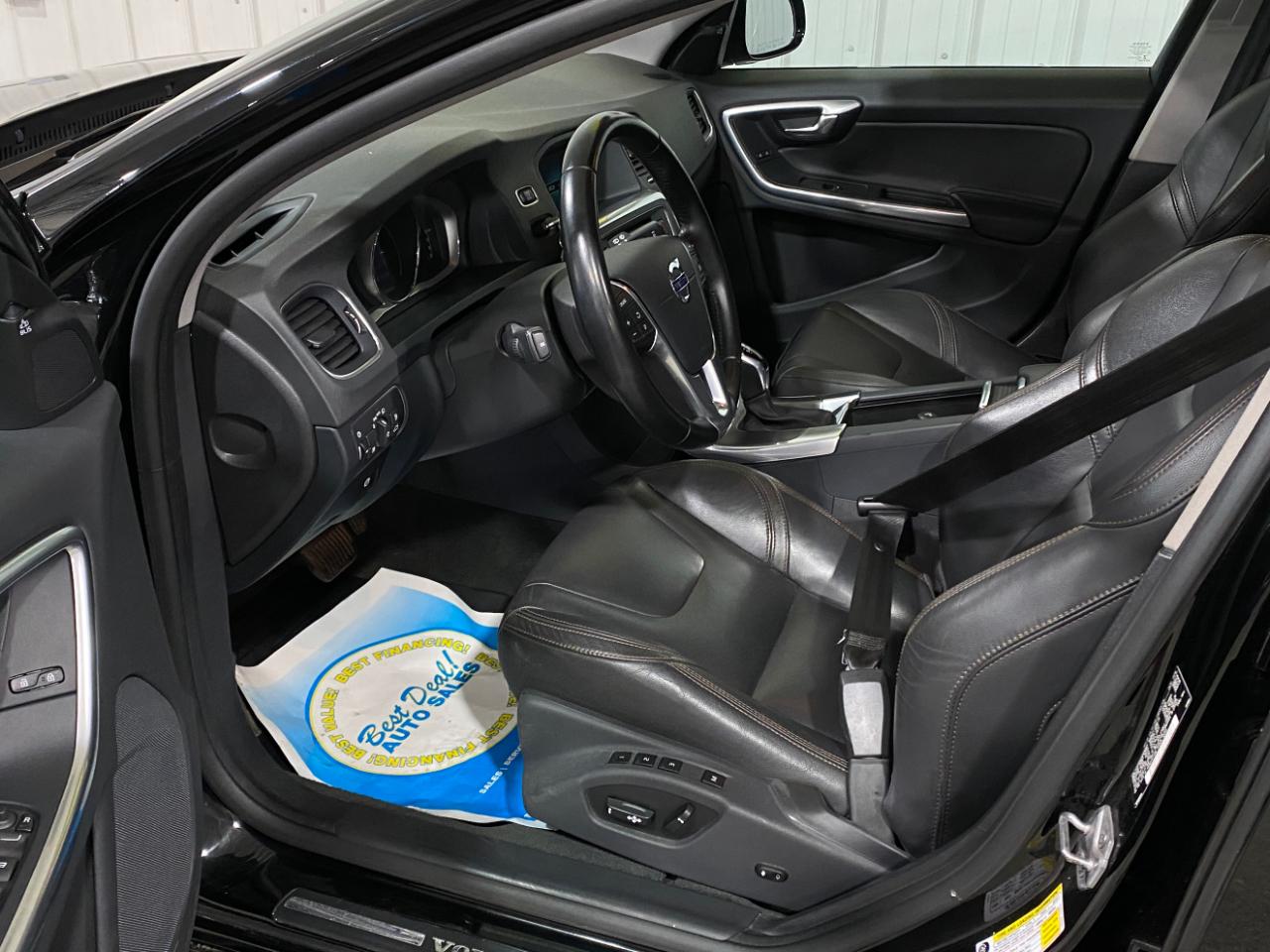 Volvo V60 Cross Country T5 2016