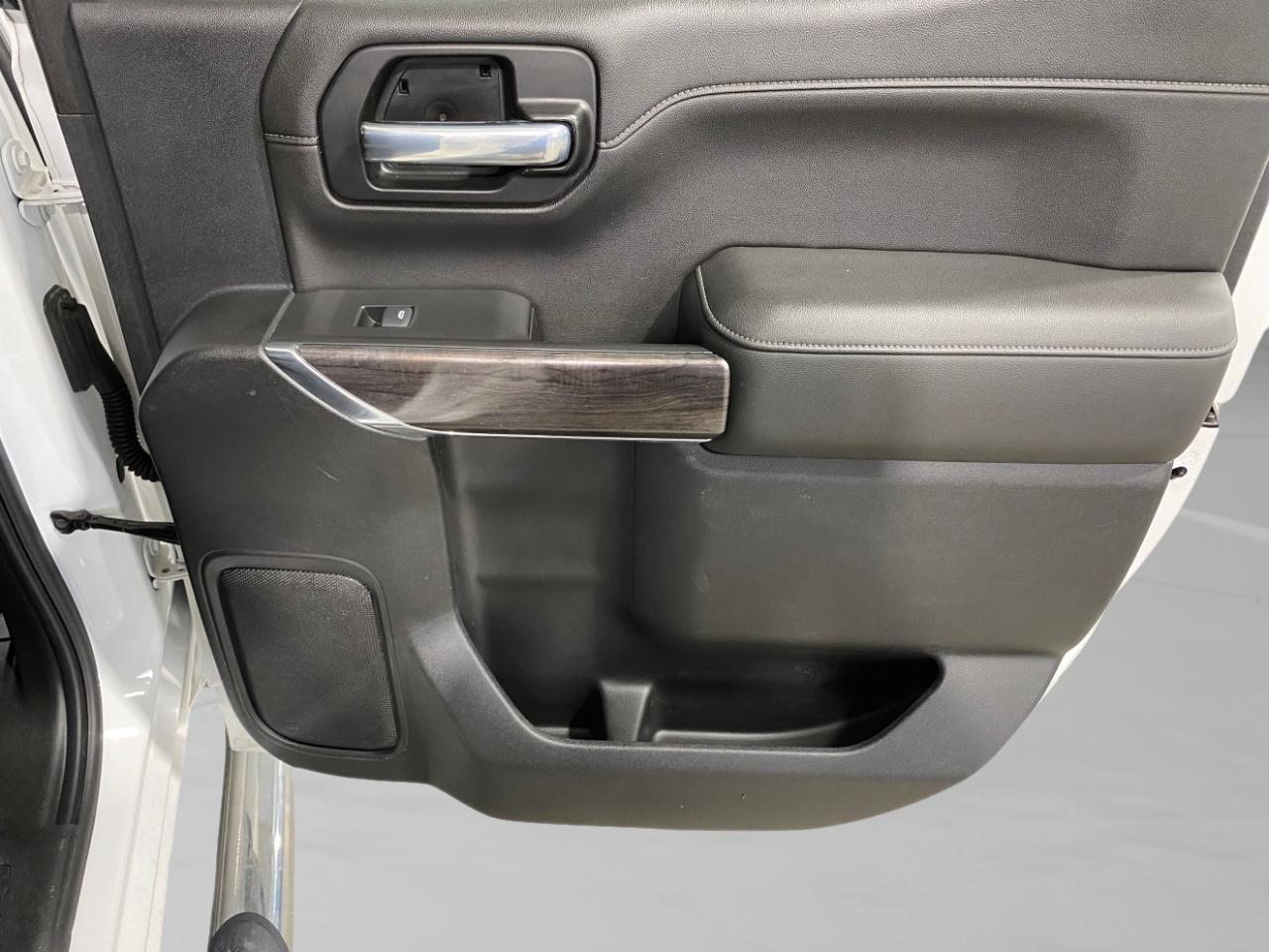 Chevrolet Silverado 1500 LTZ Crew Cab Long Box 4WD 2020