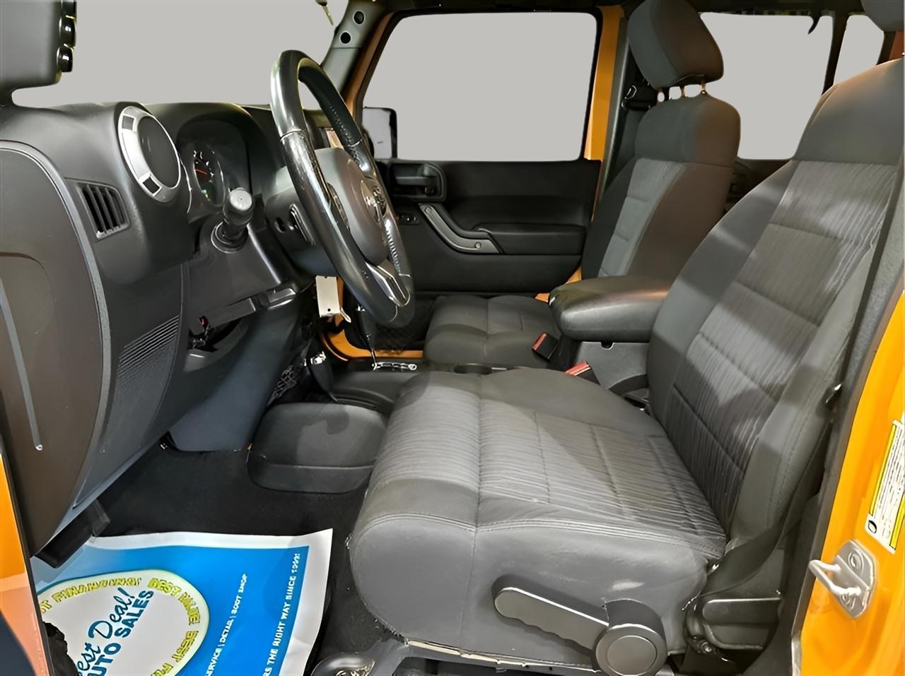 Jeep Wrangler Unlimited Sport 4WD 2012
