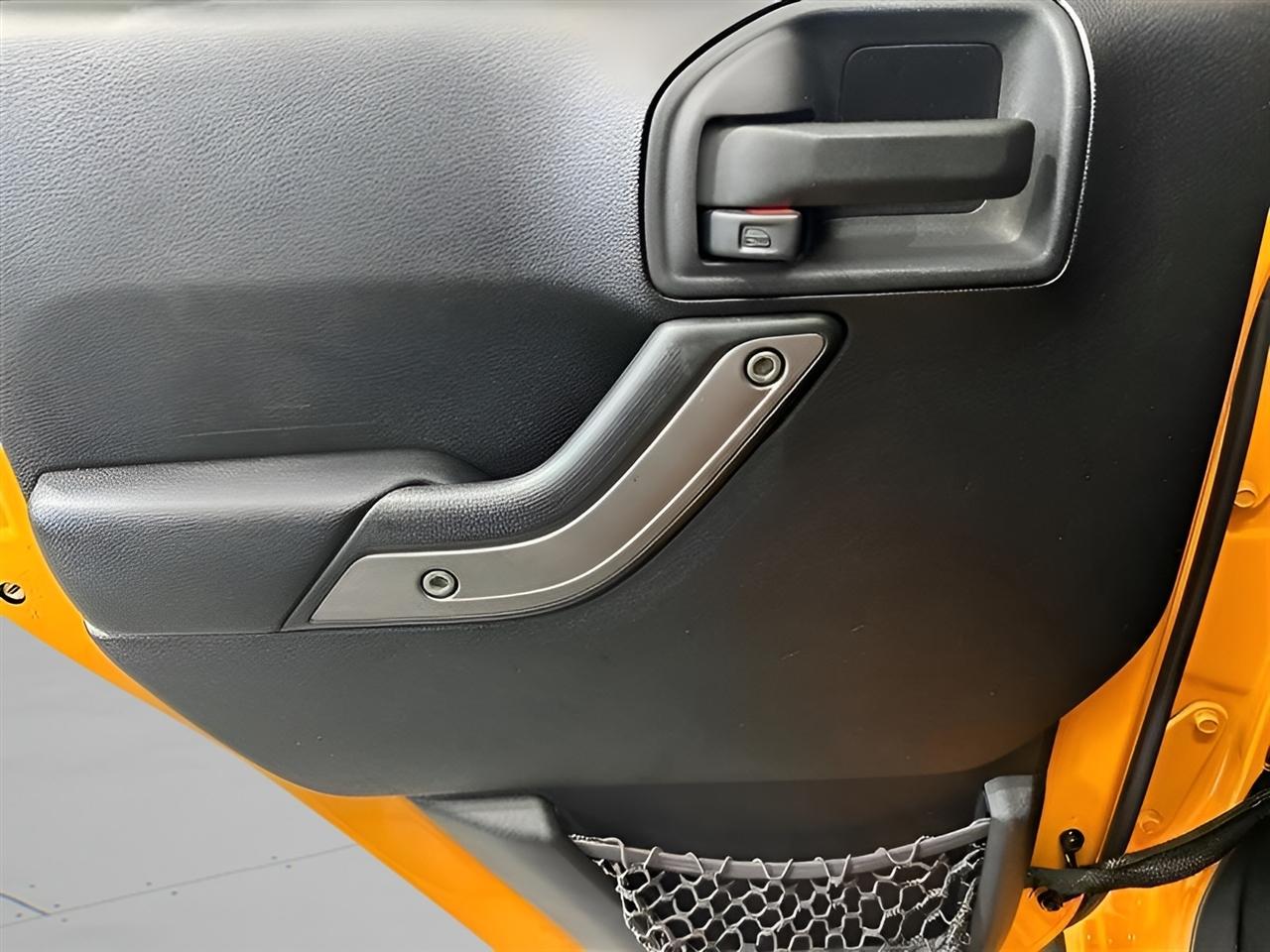 Jeep Wrangler Unlimited Sport 4WD 2012