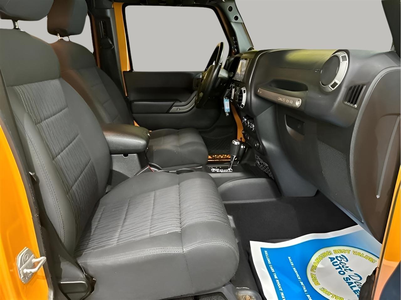Jeep Wrangler Unlimited Sport 4WD 2012