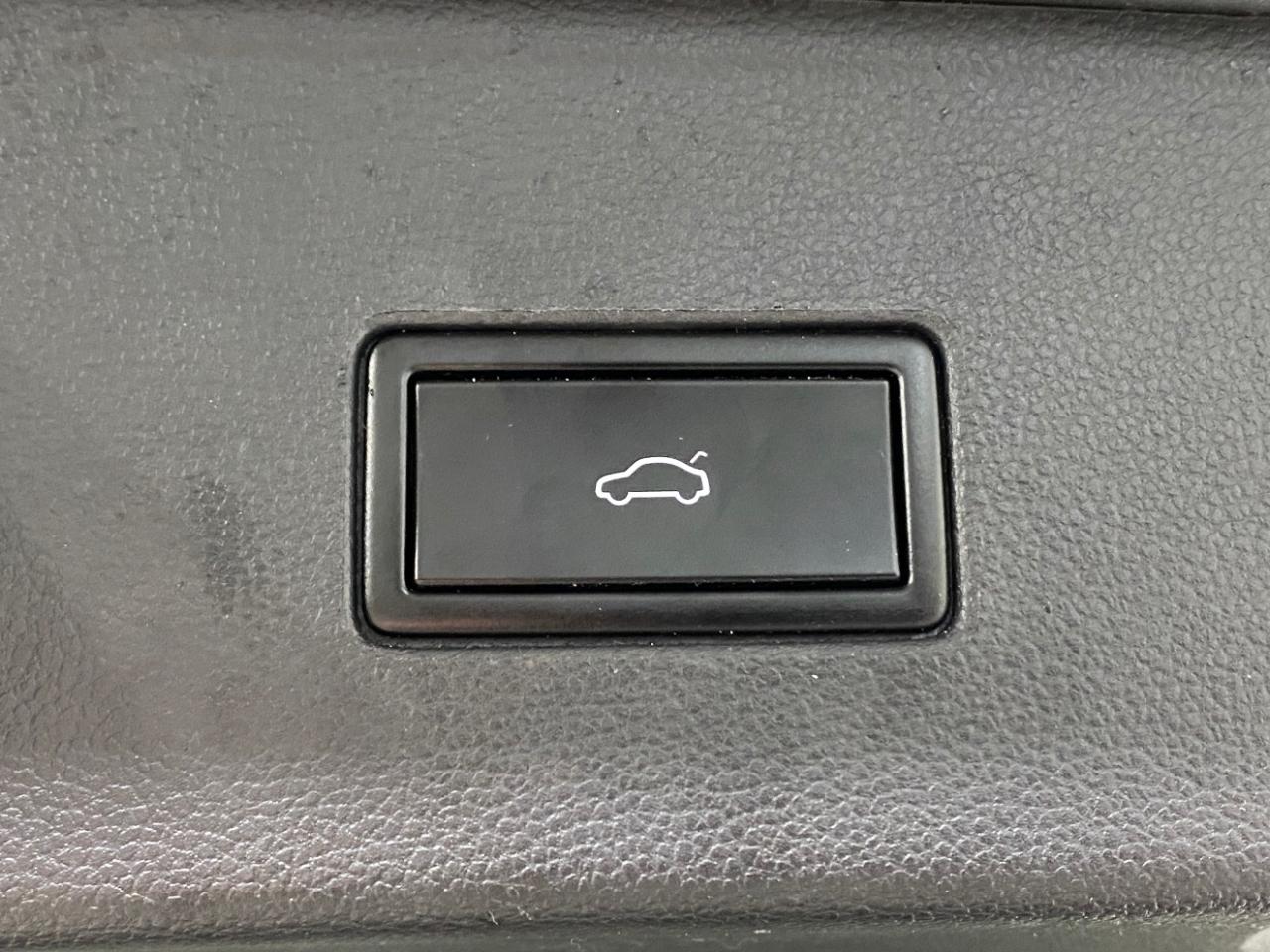 Volkswagen Atlas 3.6L V6 SEL 4MOTION 2021