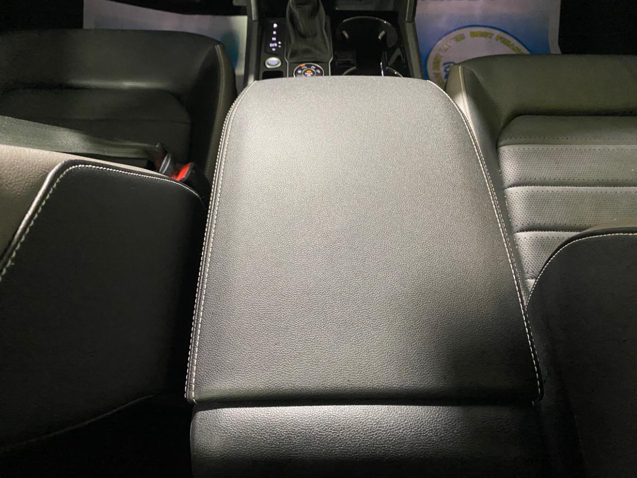 Volkswagen Atlas 3.6L V6 SEL 4MOTION 2021