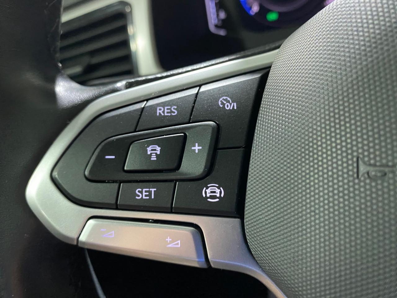 Volkswagen Atlas 3.6L V6 SEL 4MOTION 2021