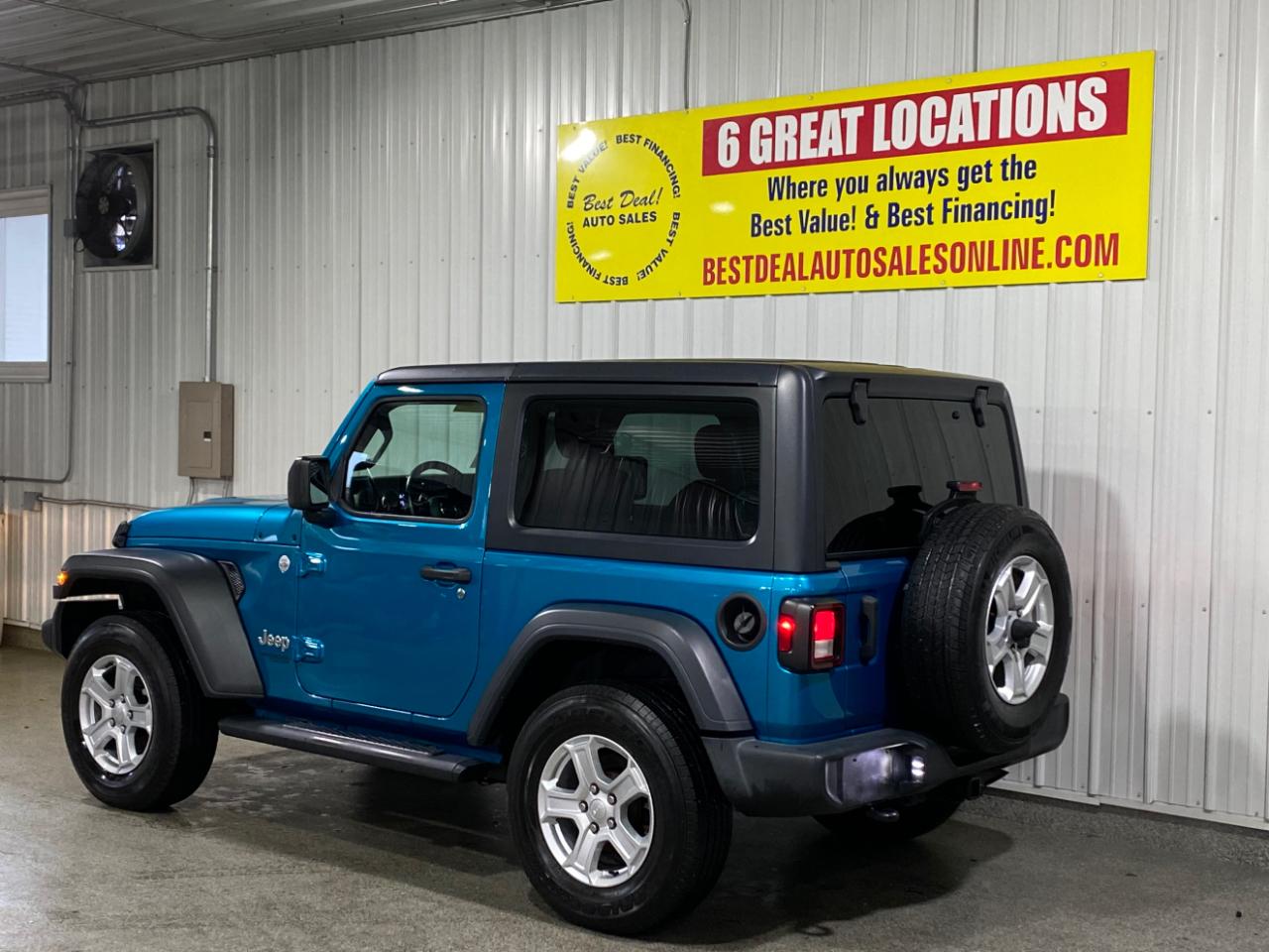 Jeep Wrangler Sport 4WD 2020