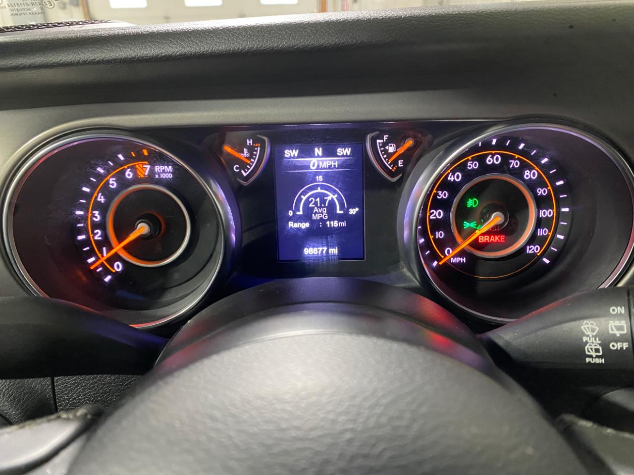 Jeep Wrangler Sport 4WD 2020