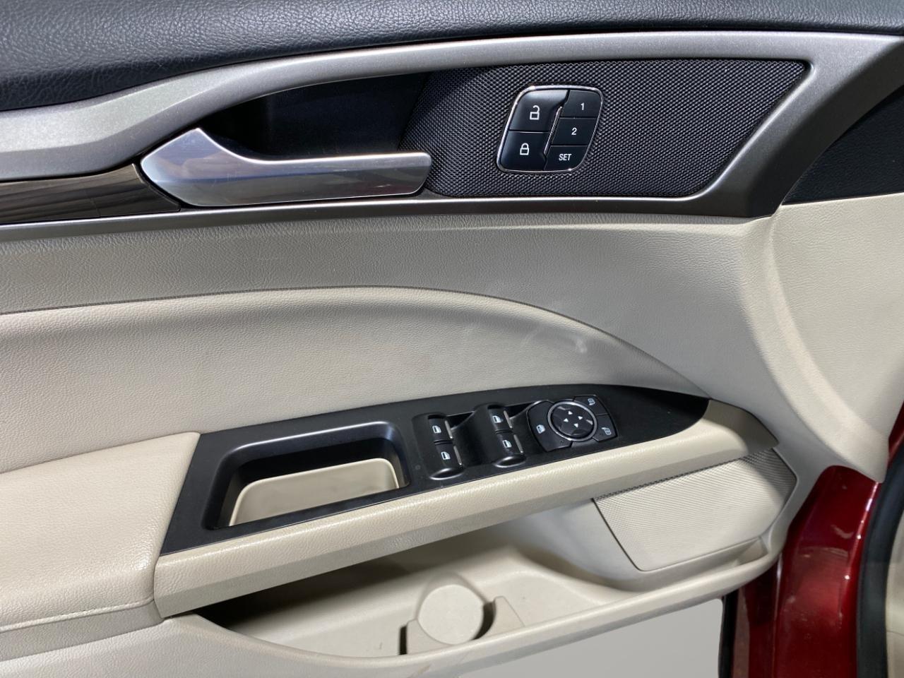 Ford Fusion SE 2018