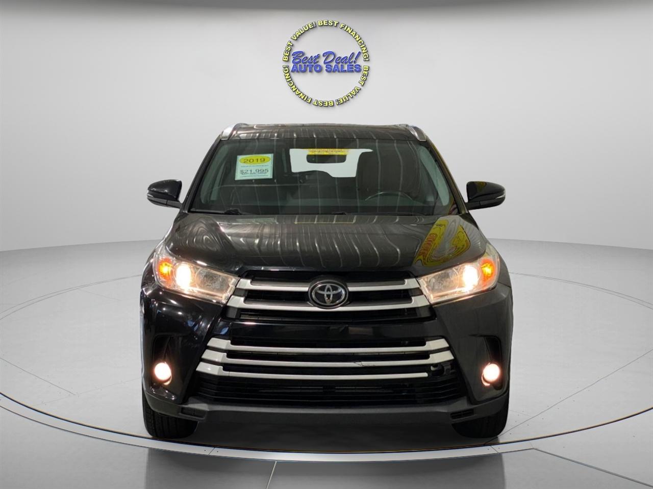 Toyota Highlander XLE AWD V6 2019