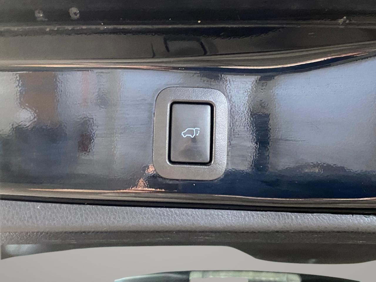 Toyota Highlander XLE AWD V6 2019