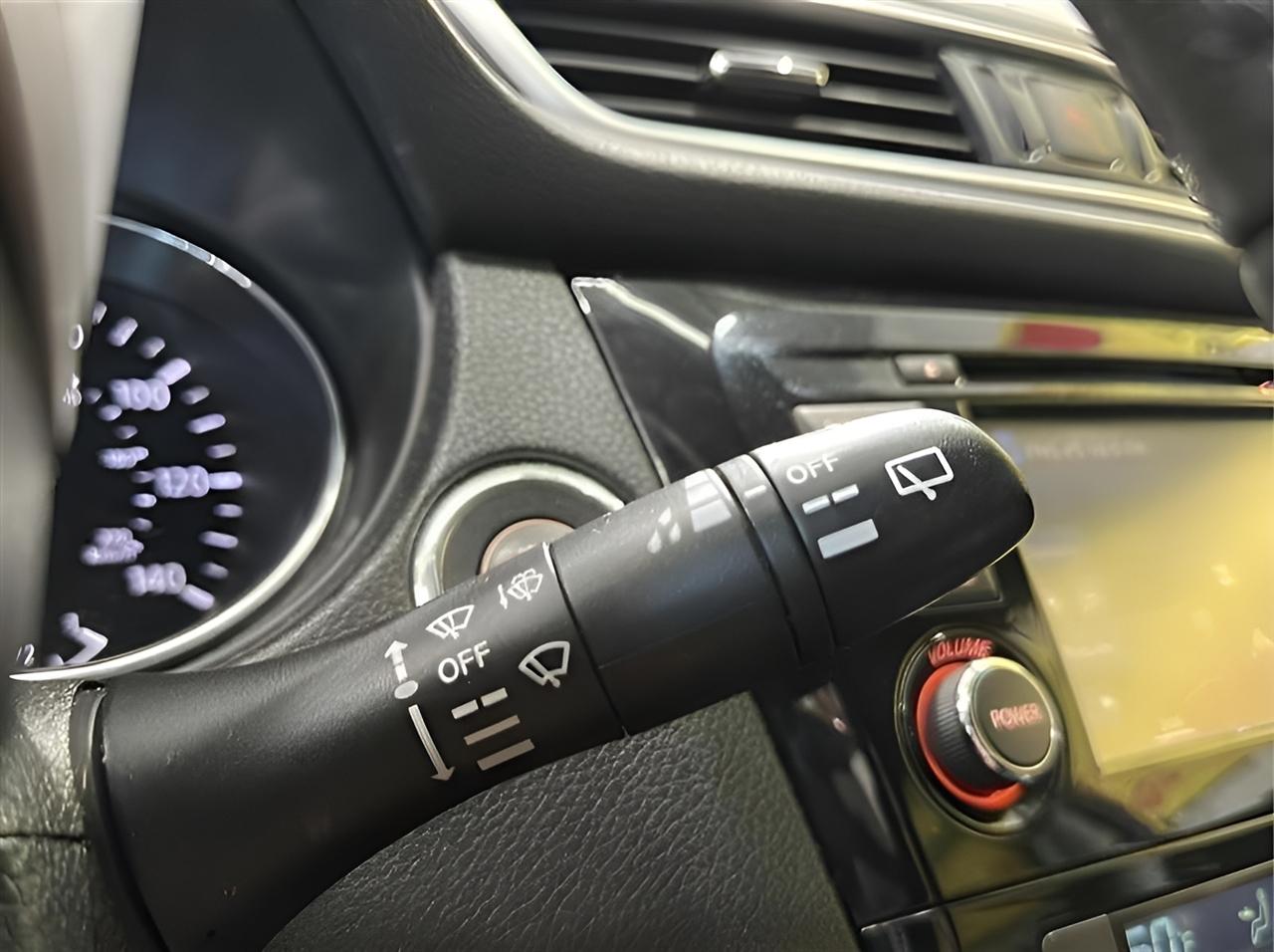 Nissan Rogue S 2WD 2015