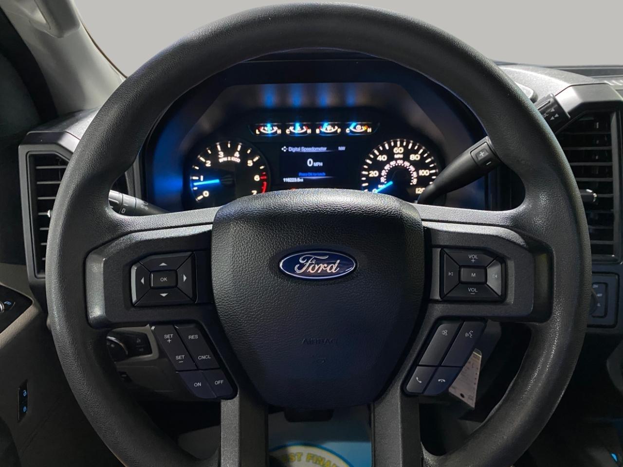 Ford F-150 STX SuperCab 6.5-ft. Bed 4WD 2017