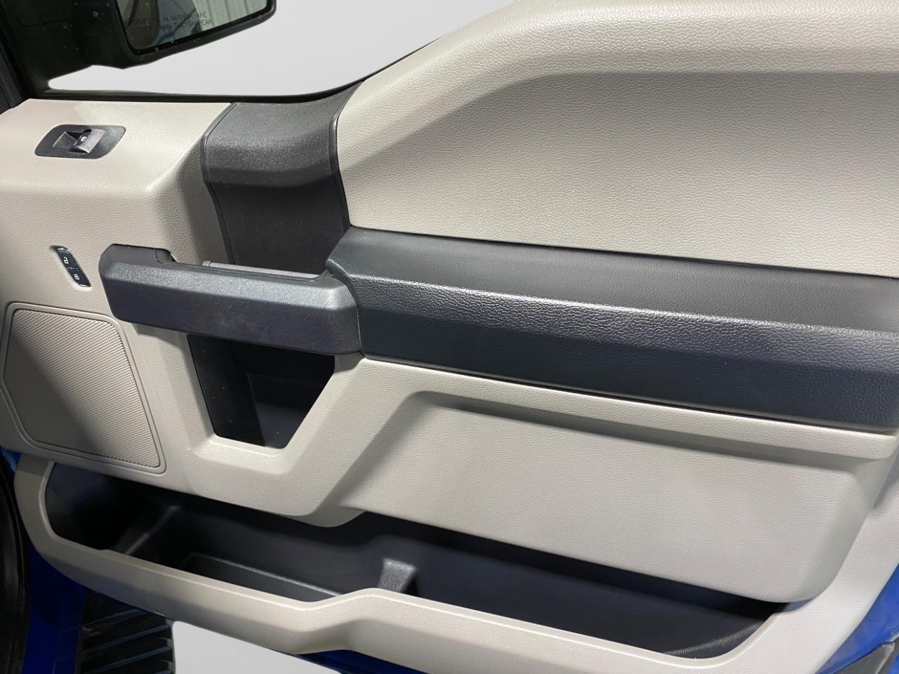 Ford F-150 STX SuperCab 6.5-ft. Bed 4WD 2017