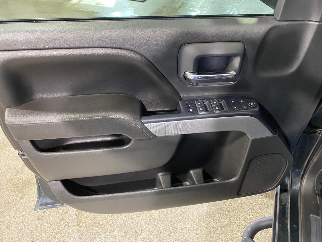 Chevrolet Silverado 1500 LT Crew Cab 4WD 2017