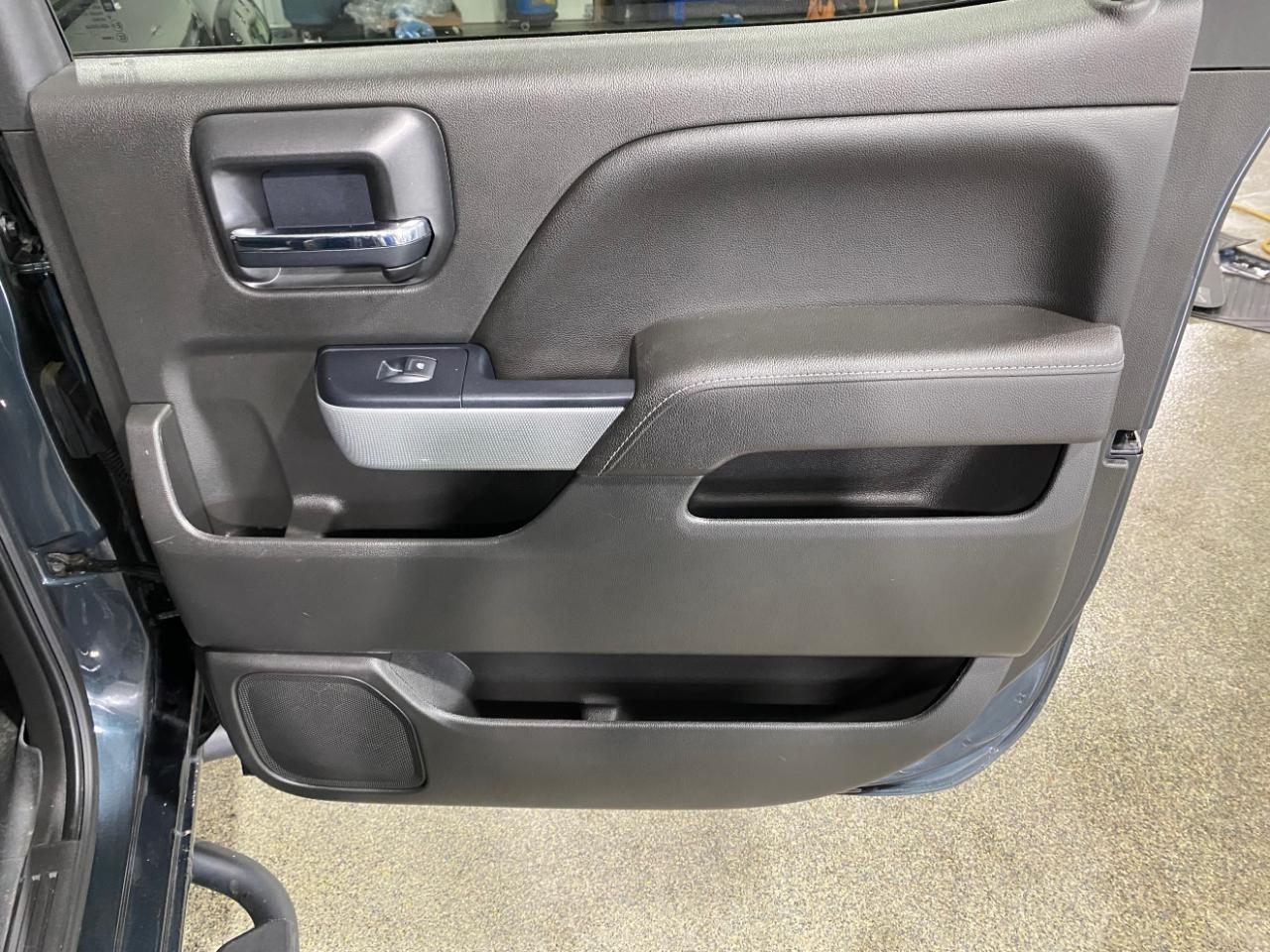 Chevrolet Silverado 1500 LT Crew Cab 4WD 2017