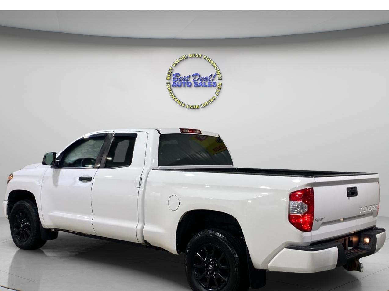Toyota Tundra SR5 5.7L V8 Double Cab 4WD 2019