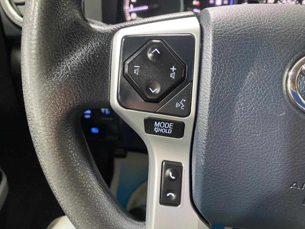 Toyota Tundra SR5 5.7L V8 Double Cab 4WD 2019