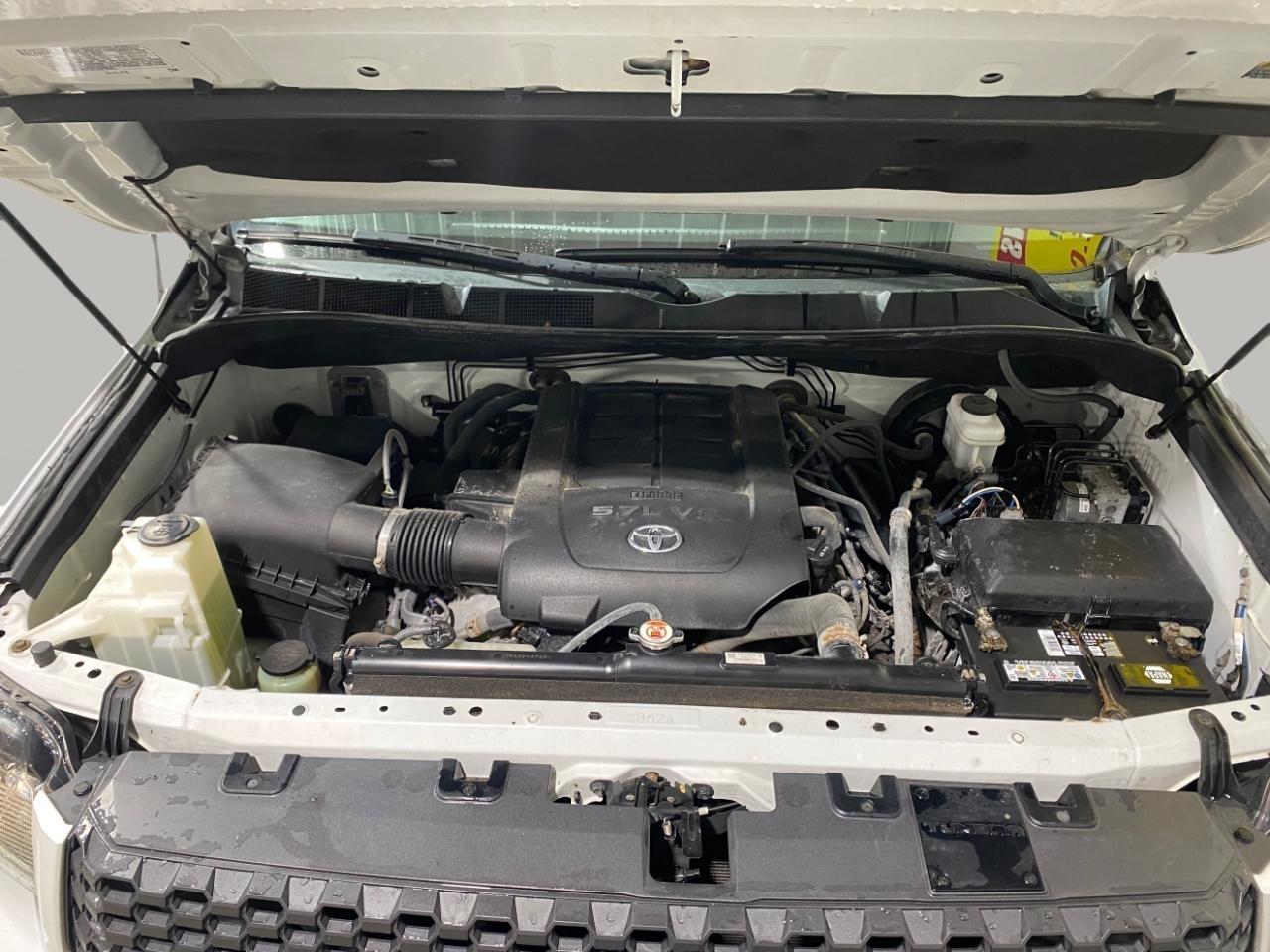 Toyota Tundra SR5 5.7L V8 Double Cab 4WD 2019