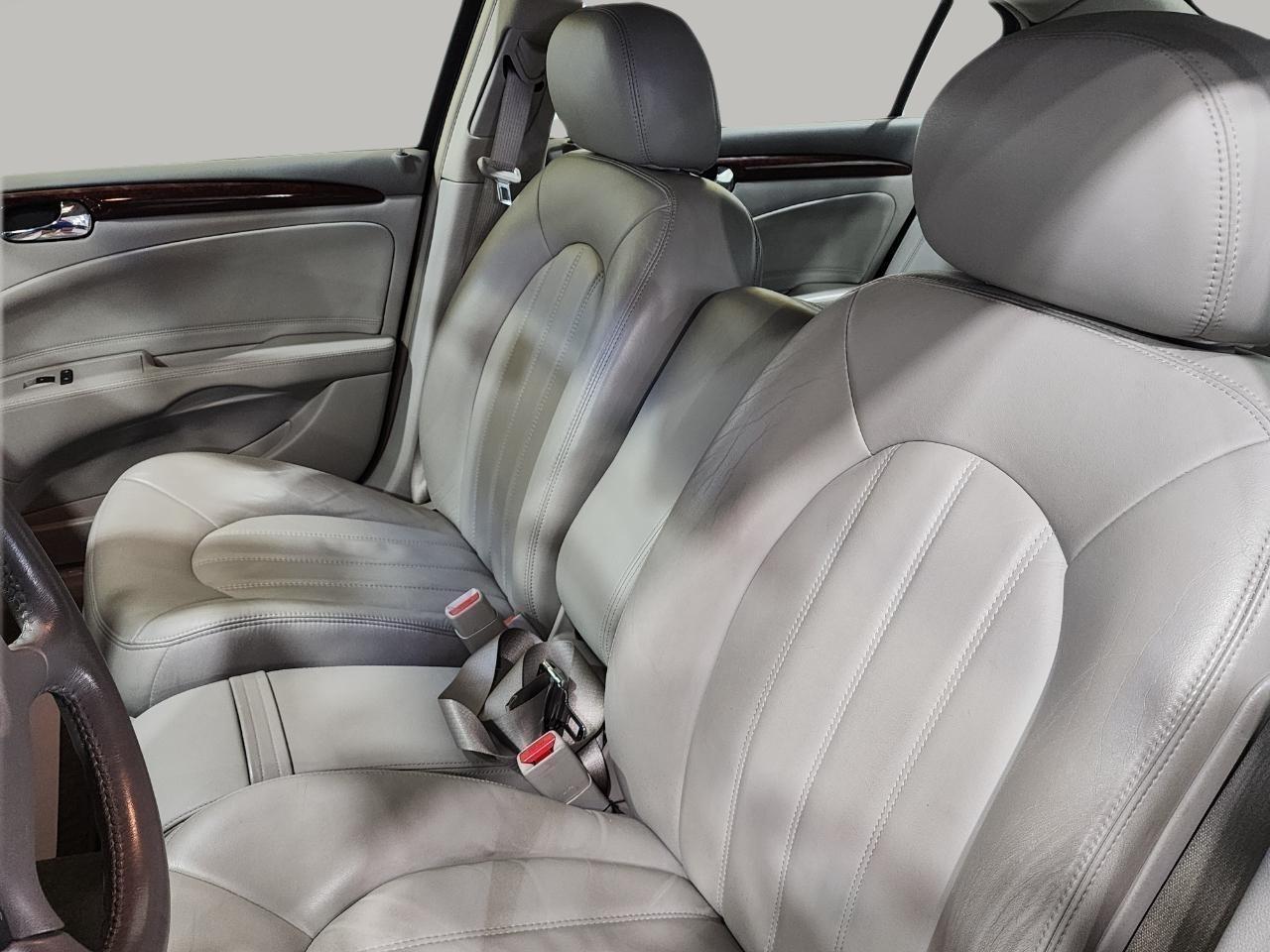 Buick Lucerne  2006
