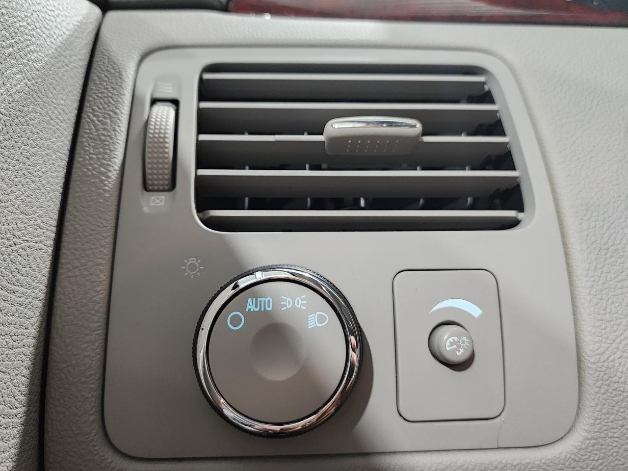 Buick Lucerne  2006