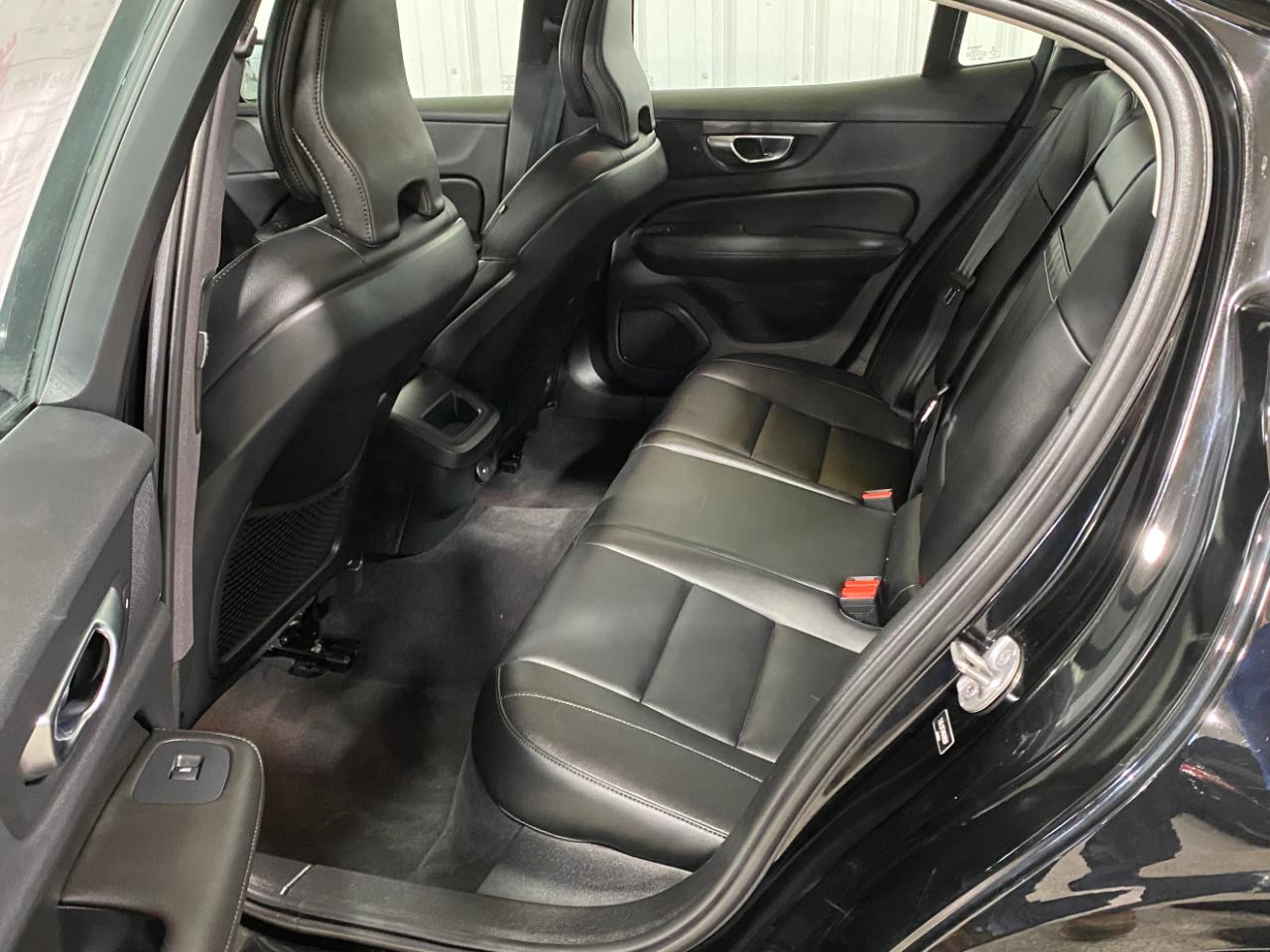 Volvo S60 B5 Momentum 2022