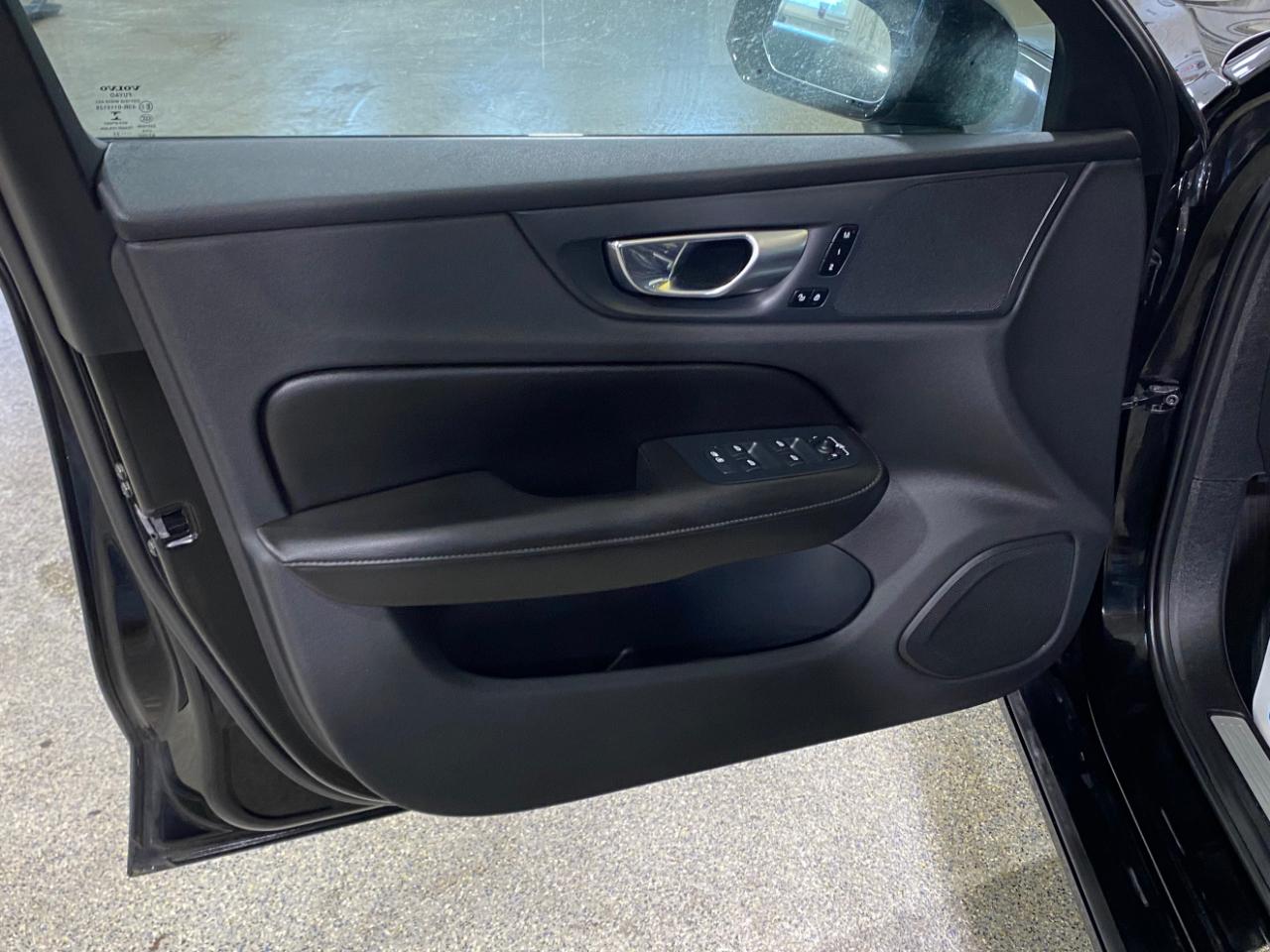 Volvo S60 B5 Momentum 2022