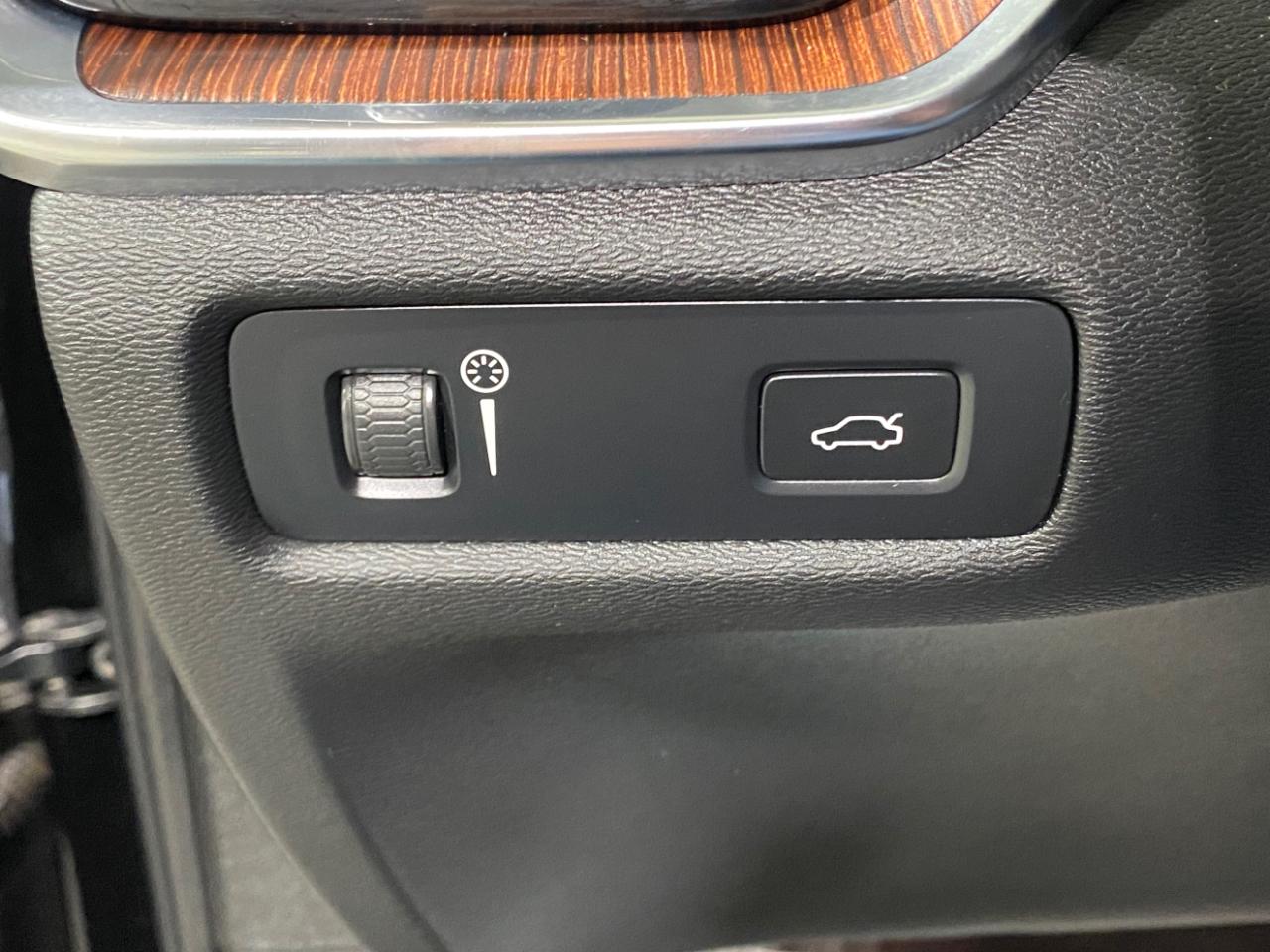 Volvo S60 B5 Momentum 2022