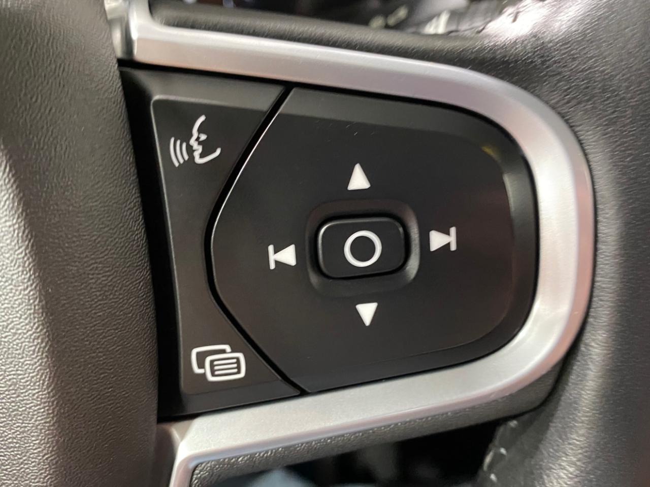 Volvo S60 B5 Momentum 2022