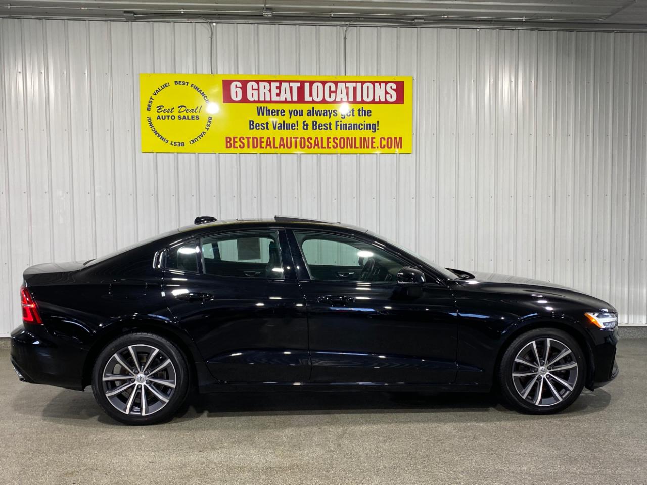 Volvo S60 B5 Momentum 2022