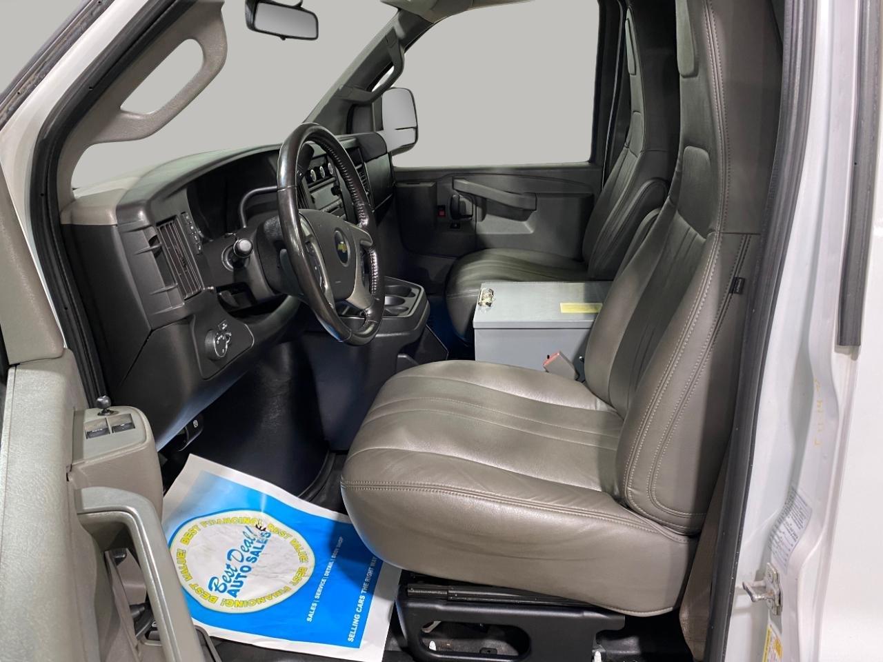 Chevrolet Express 3500  2017