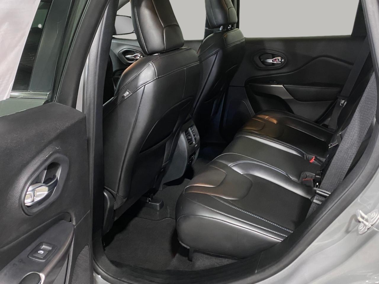 Jeep Cherokee Latitude Plus 4WD 2020