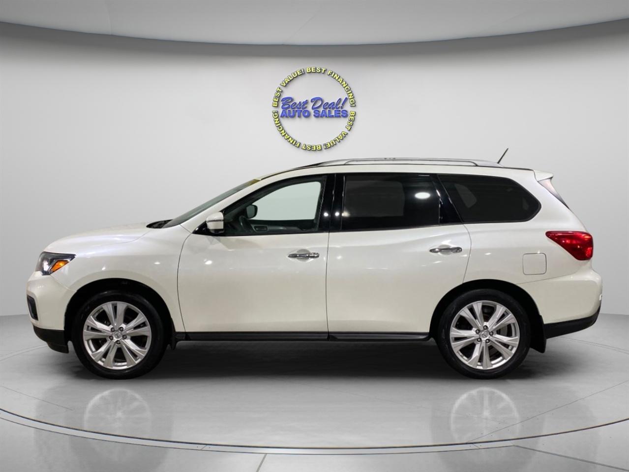 Nissan Pathfinder SL 4WD 2018