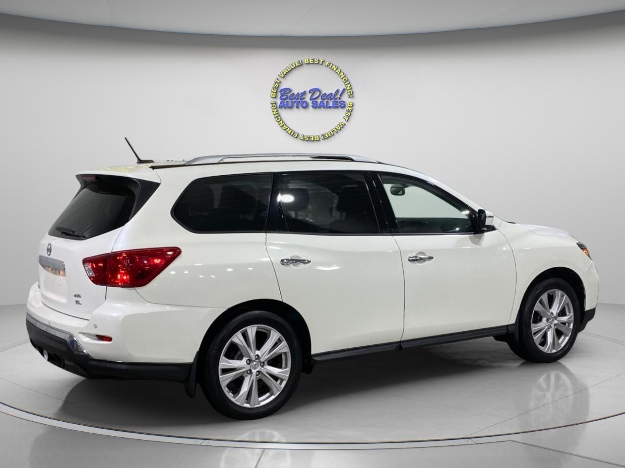 Nissan Pathfinder SL 4WD 2018