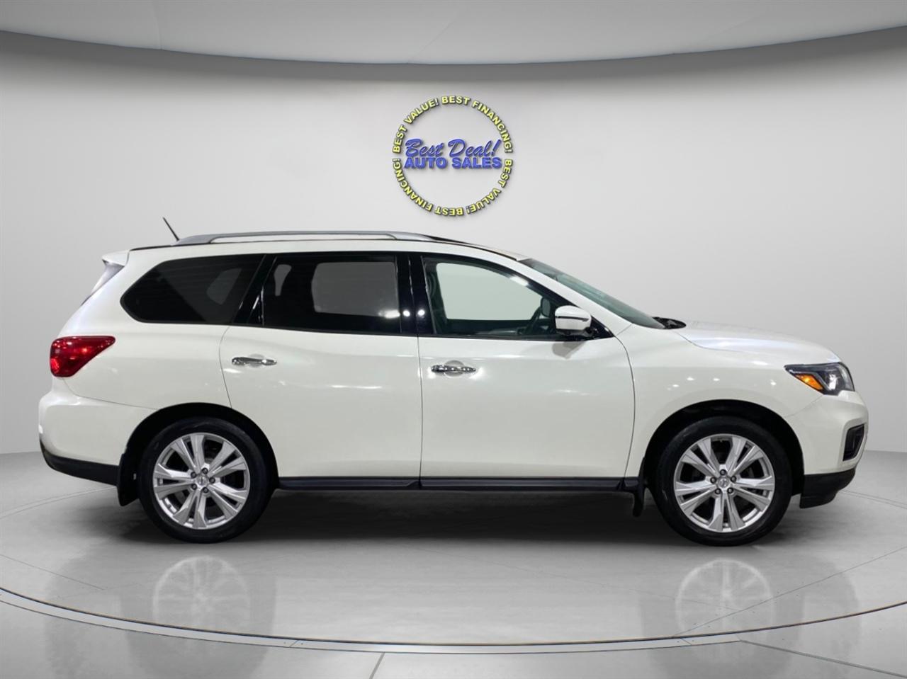 Nissan Pathfinder SL 4WD 2018