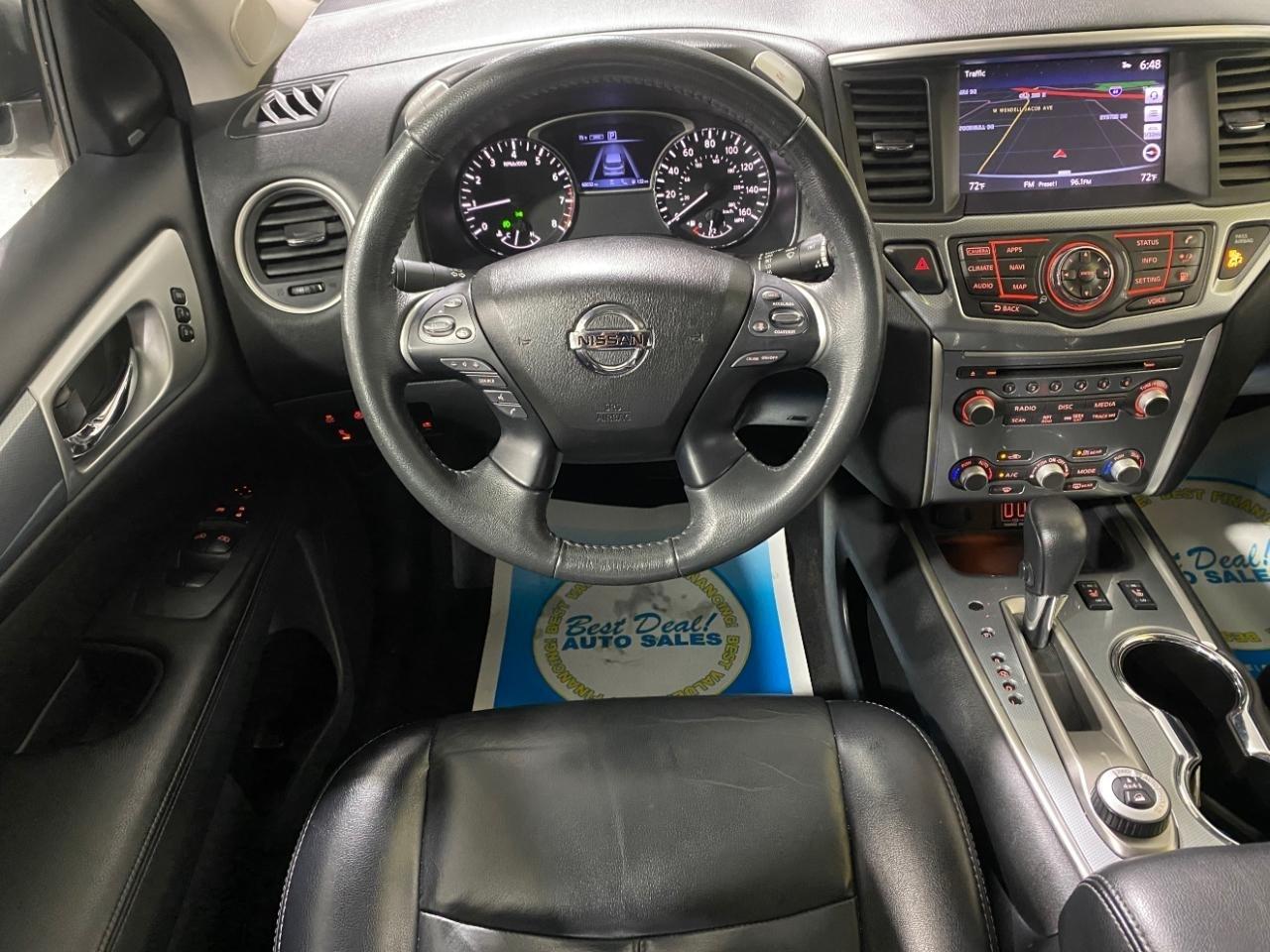 Nissan Pathfinder SL 4WD 2018