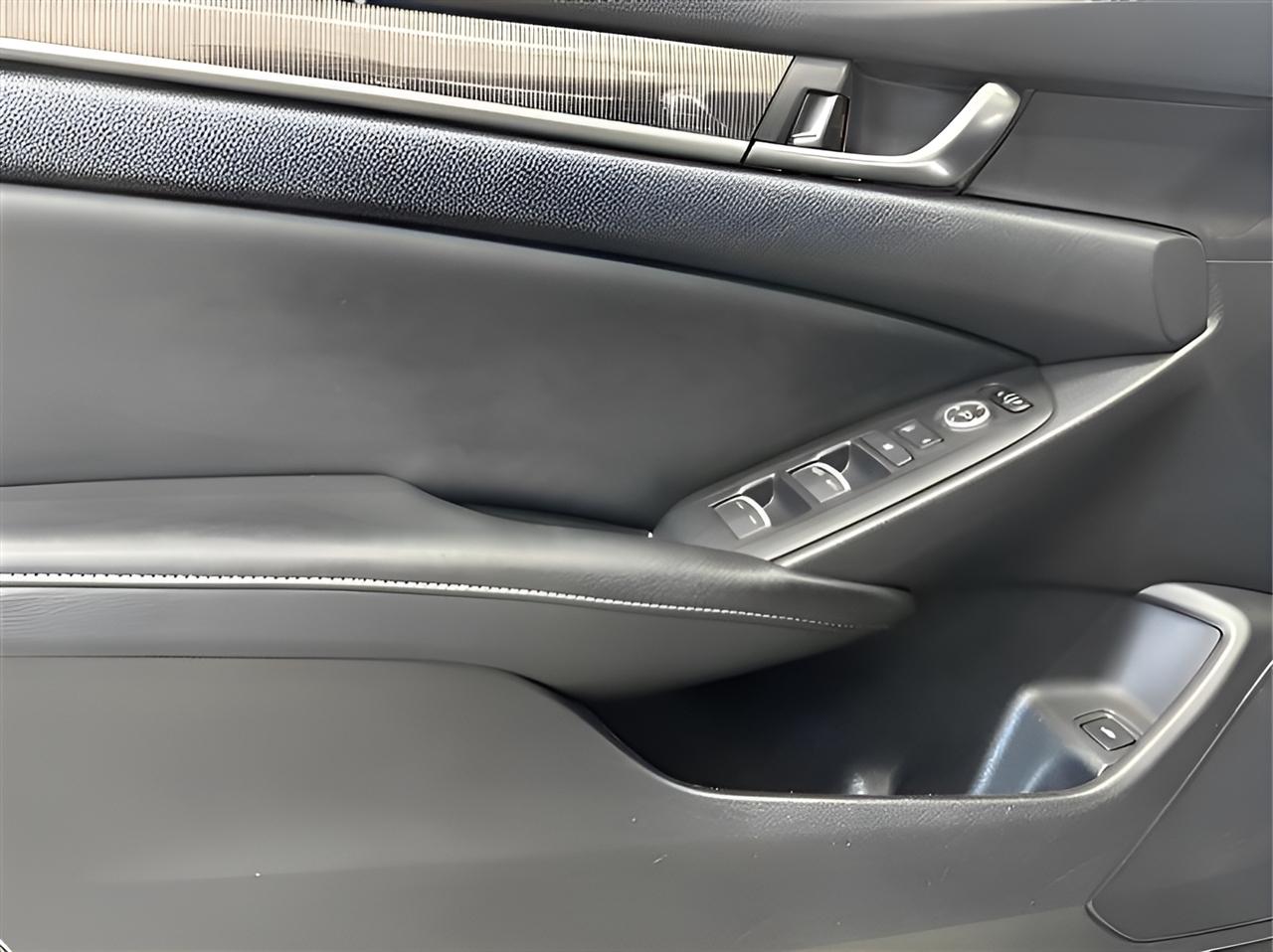Honda Accord  2018