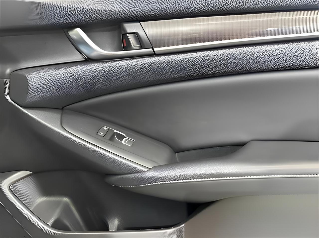 Honda Accord  2018