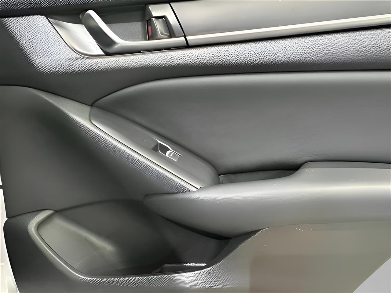 Honda Accord  2018