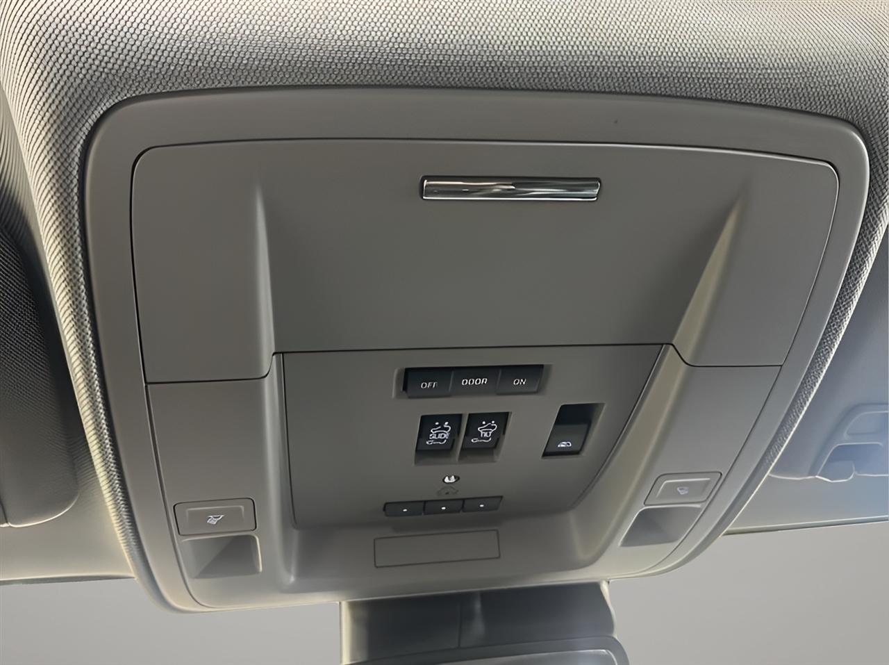 Chevrolet Silverado 3500HD LTZ Crew Cab 4WD 2018