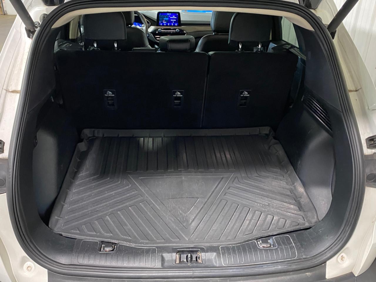 Ford Escape Hybrid Titanium 2020