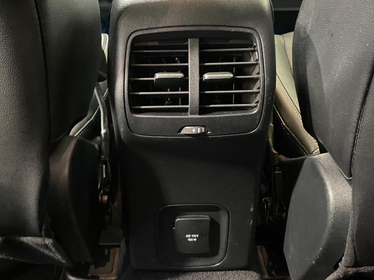 Ford Escape Hybrid Titanium 2020