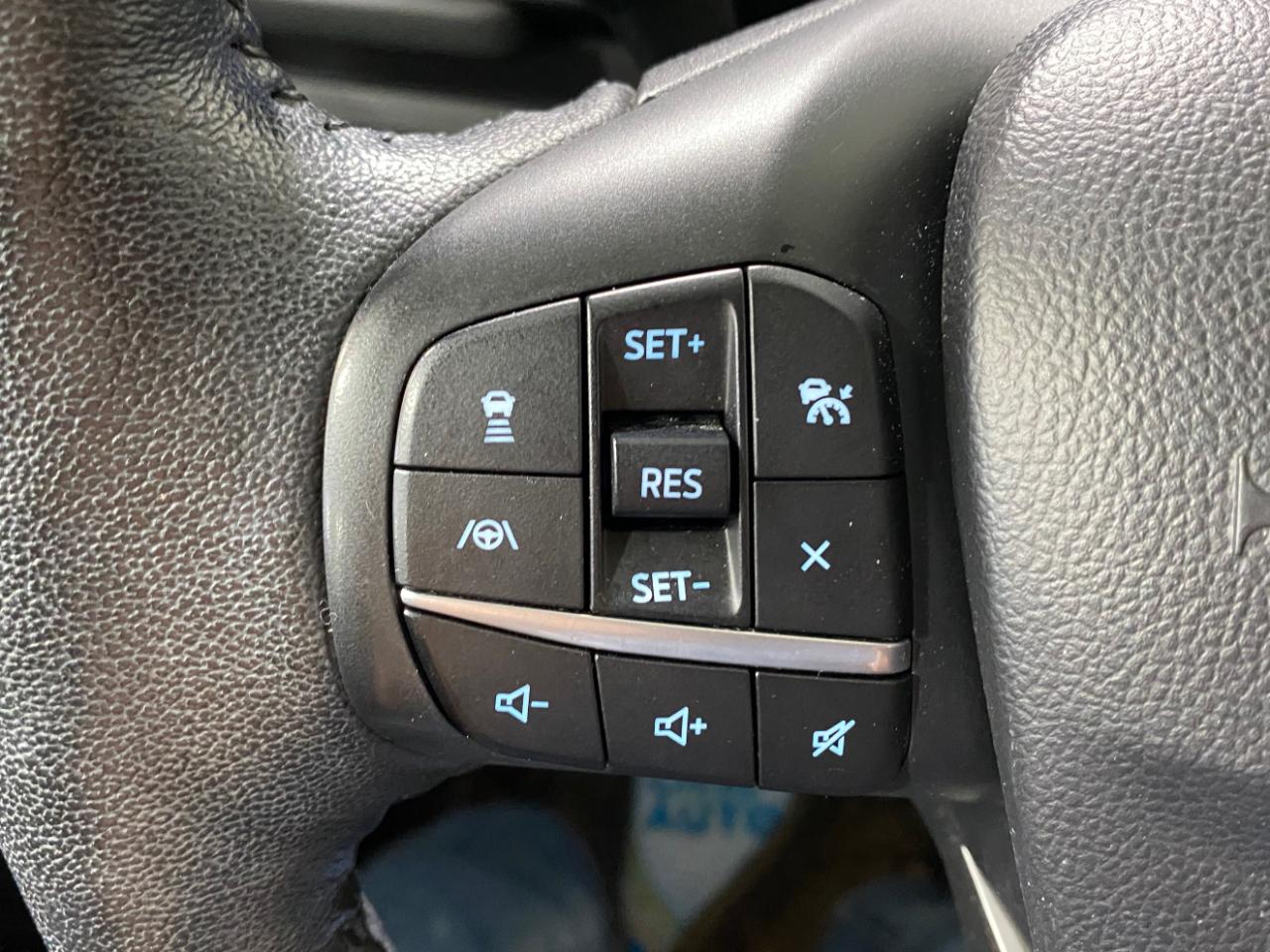 Ford Escape Hybrid Titanium 2020