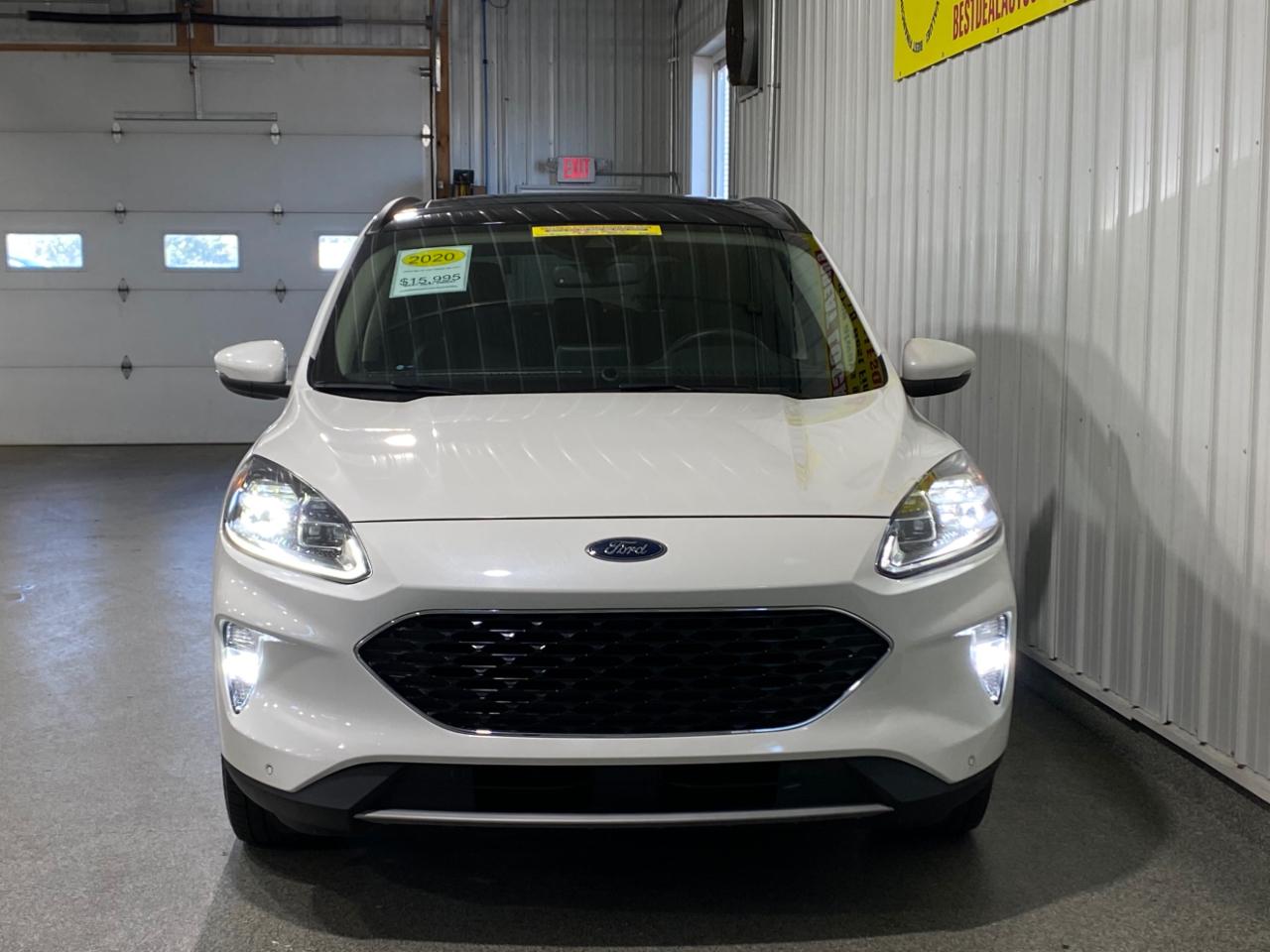 Ford Escape Hybrid Titanium 2020